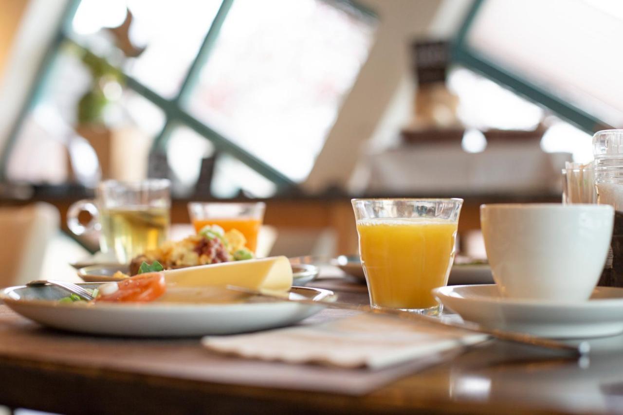 Best Western Hotel Nobis Eindhoven-Venlo A67 أستين المظهر الخارجي الصورة