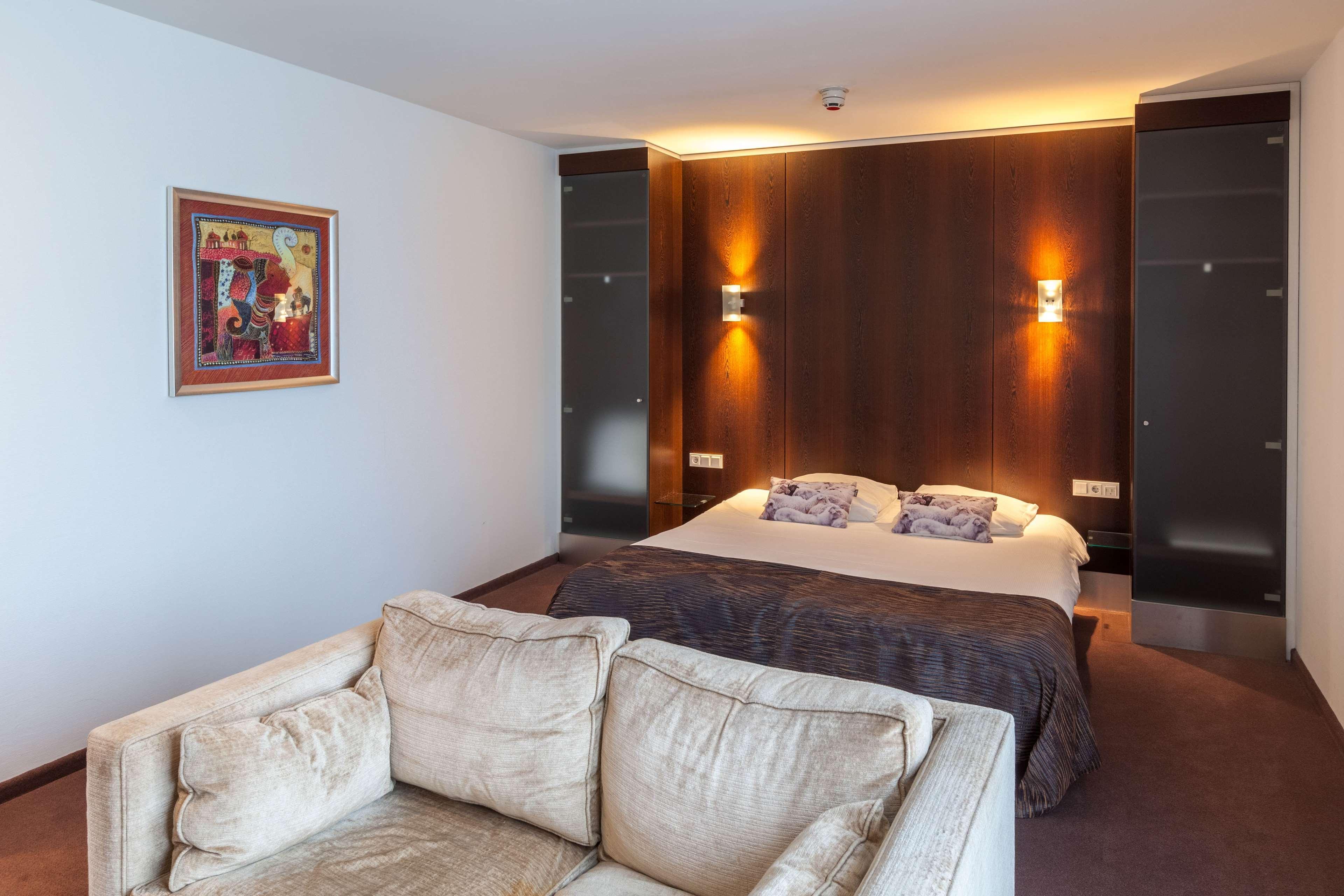Best Western Hotel Nobis Eindhoven-Venlo A67 أستين المظهر الخارجي الصورة